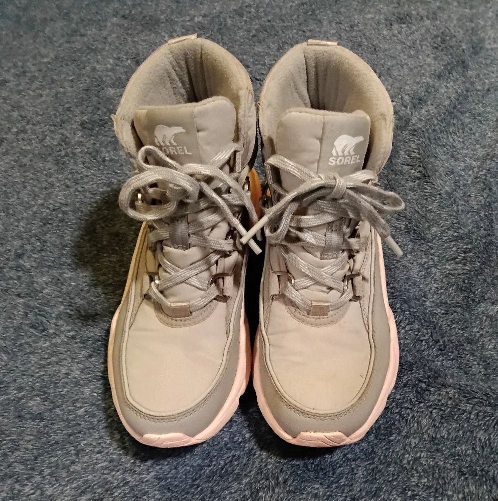 Sorel Women's Gray and Pink Winter Boots - Picture 2 of 5